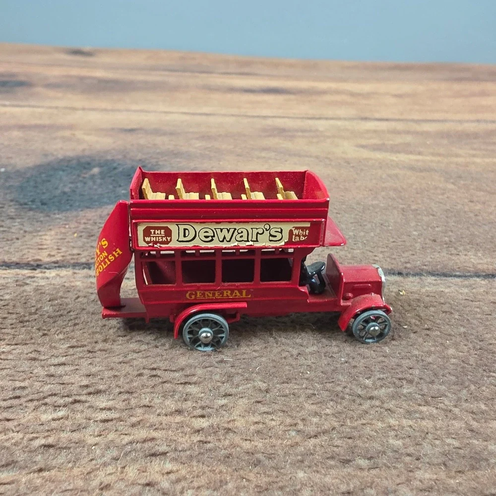 Matchbox Models of Yesteryear No 2 B-Type Bus Red Good Dewar's Lesney Vintage